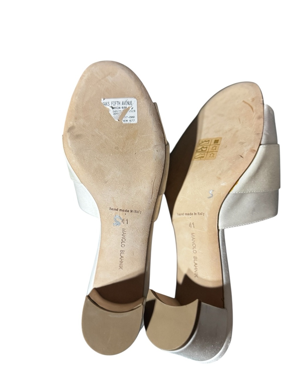 💍NEW! Manolo Blahnik
Martanew 50MM Embellished
Satin Mules US 11 - Picture 6 of 6